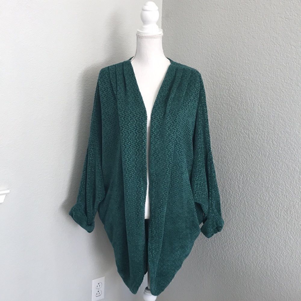 Flawless Green Chenille Pocketed Oversized Cardigan